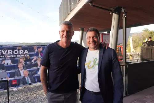 (VIDEO in FOTO) Evropa z Matjažem Nemcem v Velenju: Med evropskimi politikami in prihodnostjo Šaleške doline